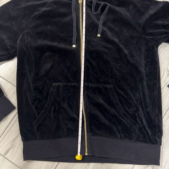Juicy Couture women's black zipup sweater size medium vintage condition   check - Picture 5 of 6